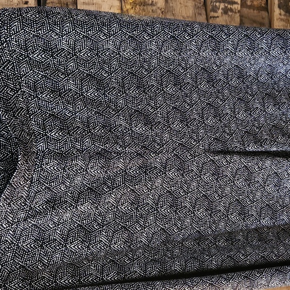 Wide Leg & Fun Print ❣️ - Picture 2 of 5